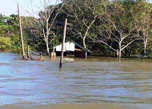 Ciudades de la costa del río Paraná alertas por la creciente
