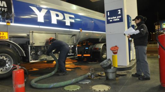 YPF volvió a subir el precio de sus combustibles