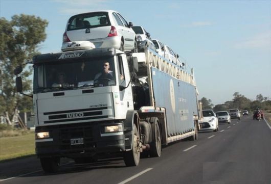 Transportistas alertas por posible paro nacional de camioneros