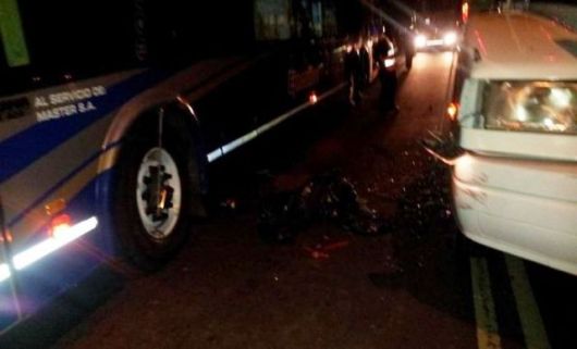 Mercedes: dos mujeres murieron tras ser atropelladas por un camión