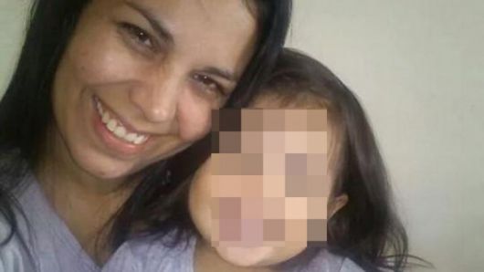 La bebé de Paola Acosta habría sobrevivido tres días junto al cuerpo de su madre