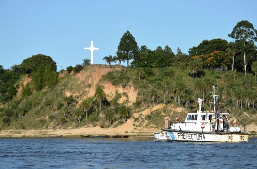 Prefectura busca a un joven desaparecido en el Rio Paraná