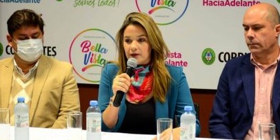 La Intendente Noelia Bazzi anunció mejoras salariales y beneficios para contribuyentes
