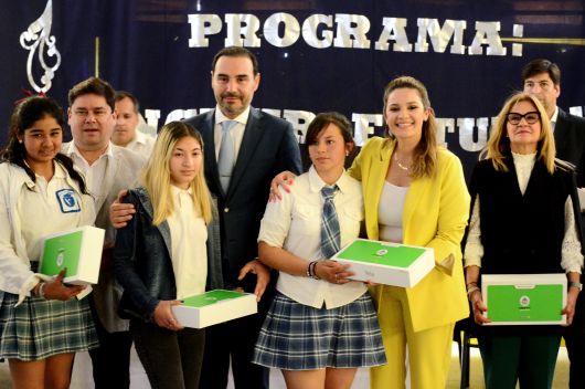 Noelia Bazzi agradeció la visita del gobernador Valdés